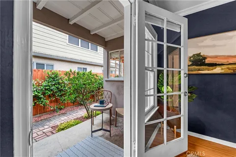 $1,199,000 | 3977 Rose, Long Beach, CA 90807