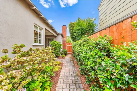 $1,199,000 | 3977 Rose, Long Beach, CA 90807