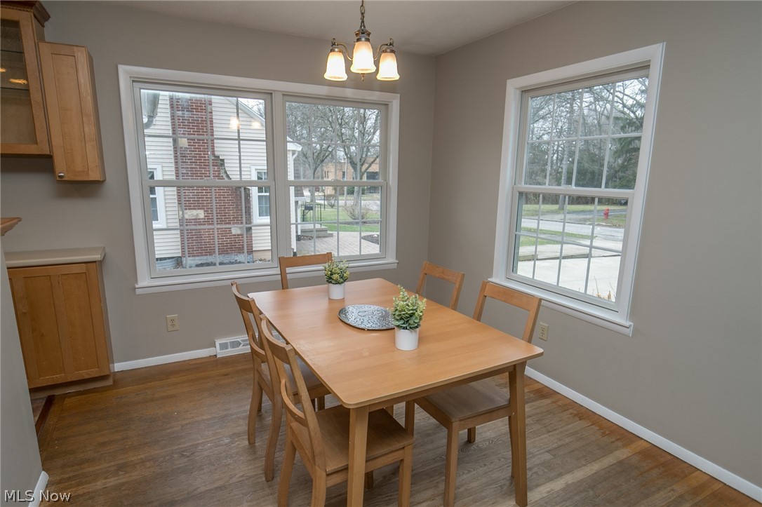 894 Bryce Road Kent, OH 44240 - Photo 7 of 31 Gallery Image 7