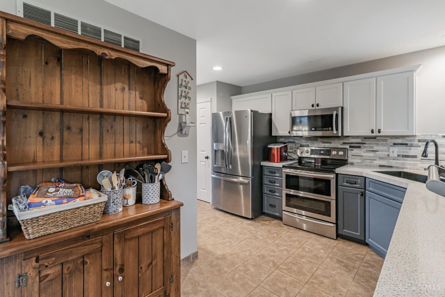 534 Davis Road Cincinnati, OH 45255 - Photo 15 of 55 Gallery Image 15