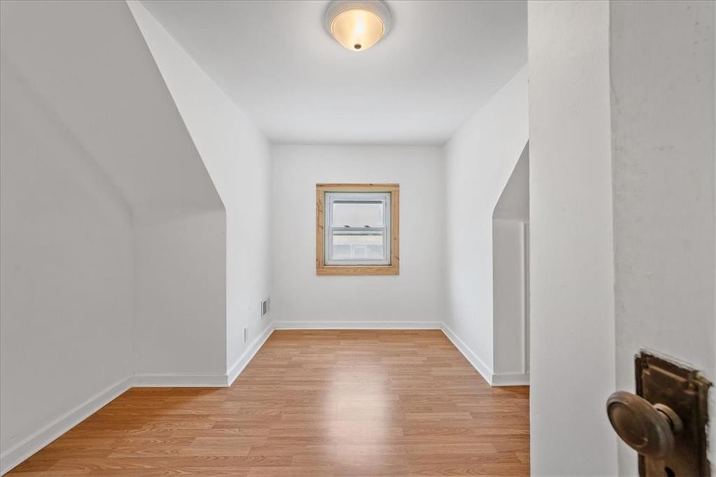 514 Hulton Road Verona, PA 15147 - Photo 14 of 25 Gallery Image 14