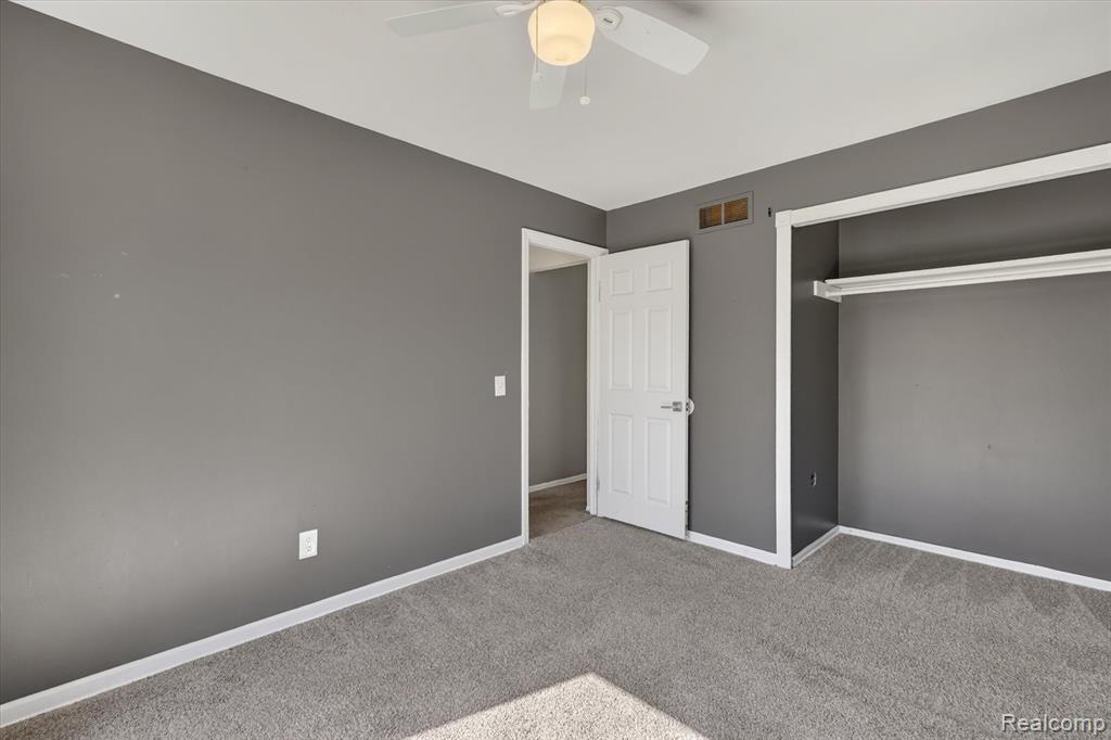 4450 North Vassar Road Flint, MI 48506 - Photo 13 of 37