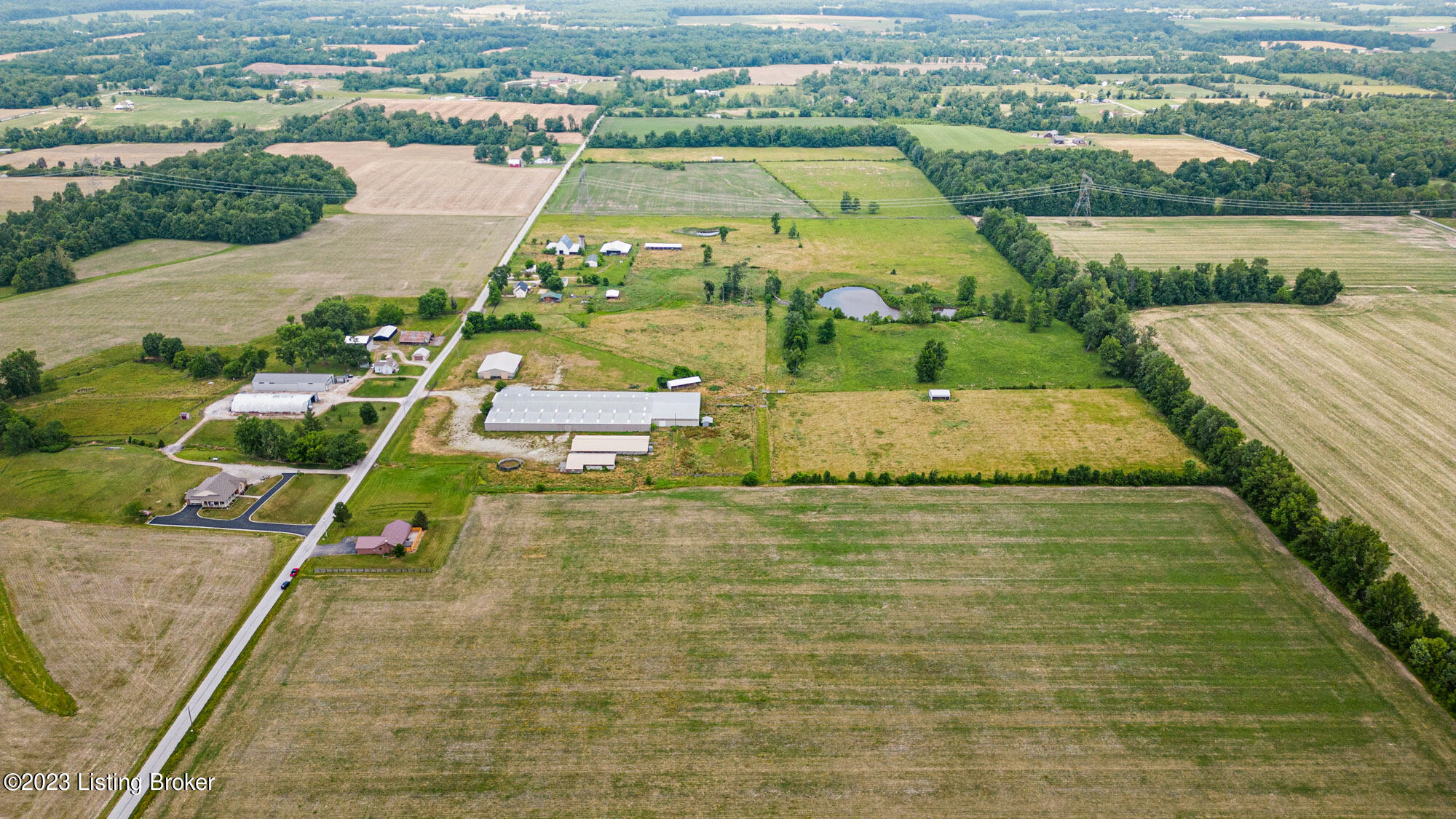 178 North Badger Road Madison, IN 47250 - Photo 11 of 29 002