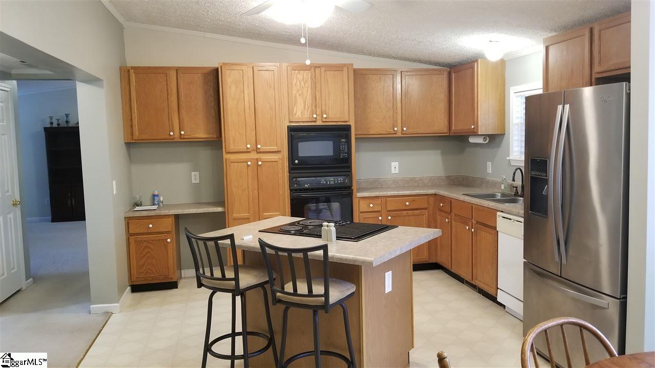 251 East Preston McDaniel Road Pickens, SC 29671 - Photo 14 of 36 Gallery Image 14