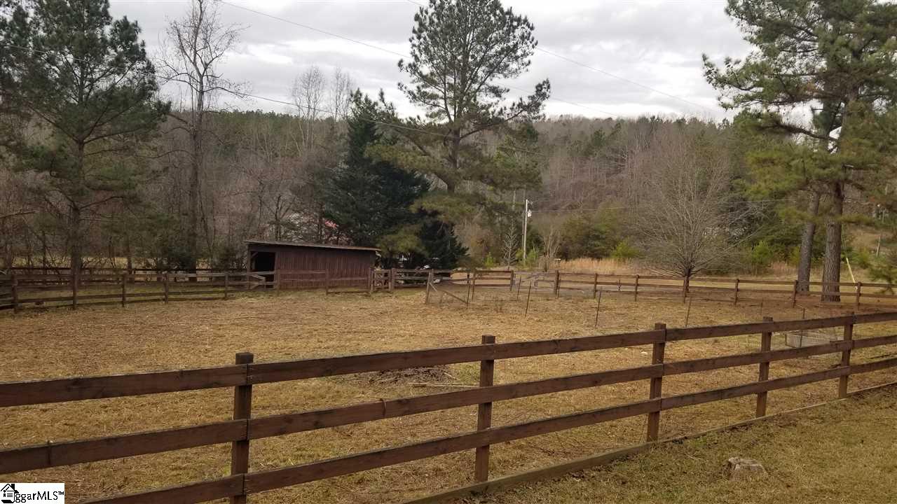 251 East Preston McDaniel Road Pickens, SC 29671 - Photo 5 of 36 Gallery Image 5
