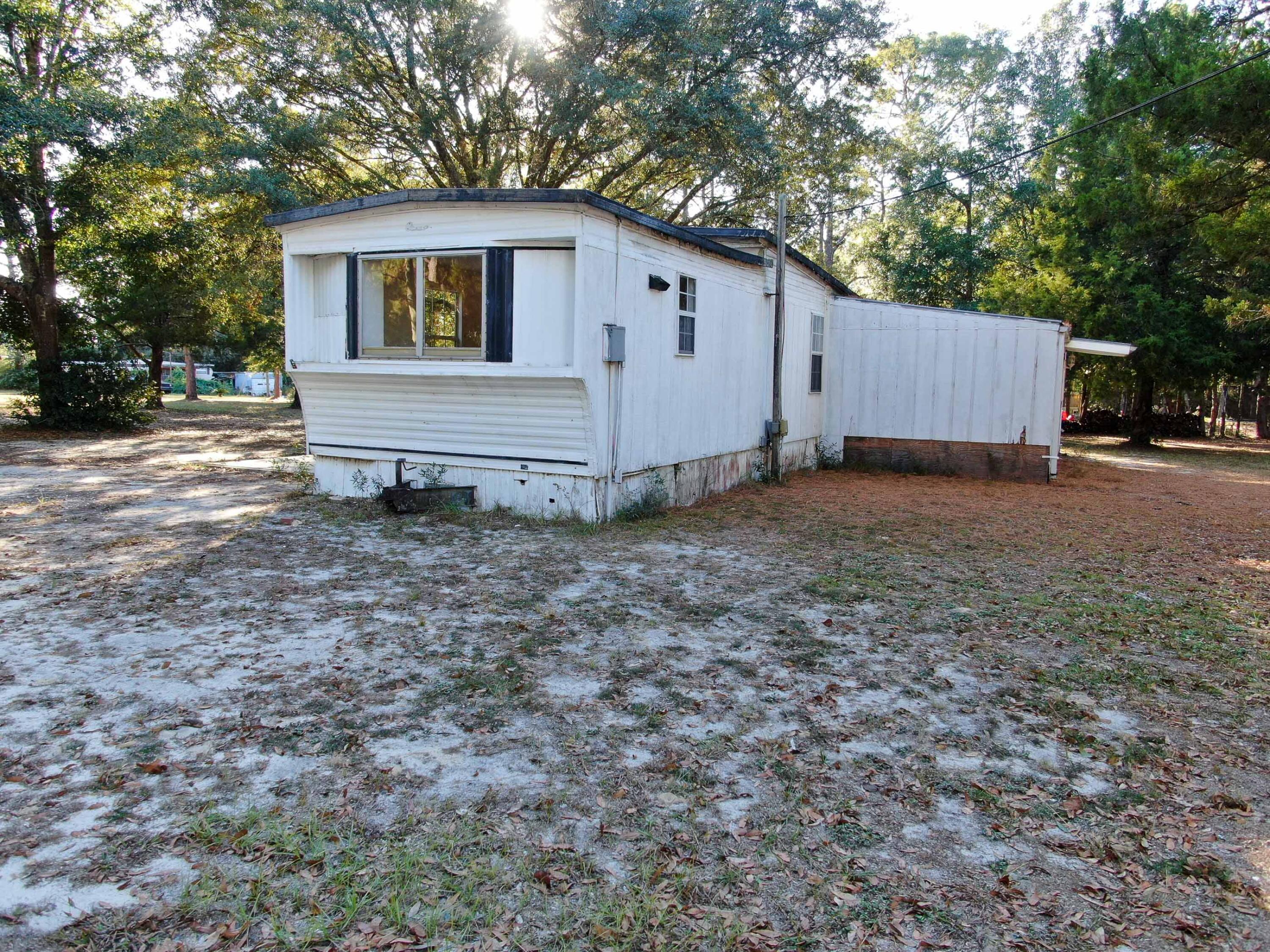 140 Andy Nowling Road DeFuniak Springs, FL 32433 - Photo 4 of 22 Gallery Image 4
