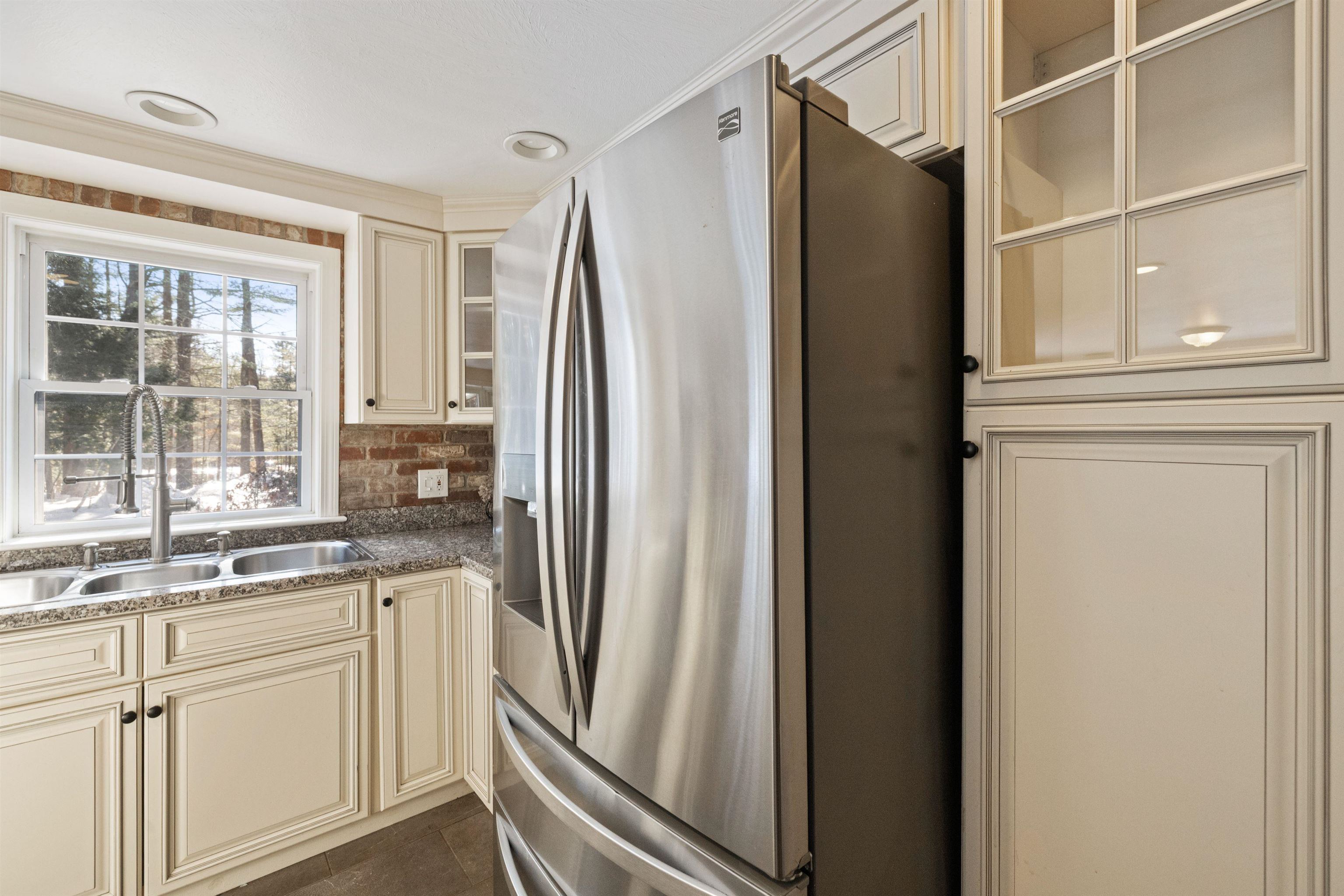 30 Pond Parish Road Amherst, NH 03031 - Photo 21 of 59