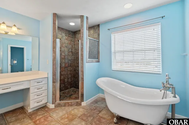 $595,000 | 121 Bayside Drive, Unit 71, Moyock, NC 27958