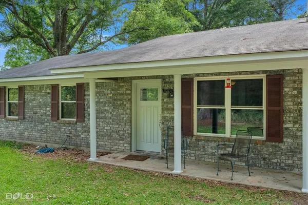 $224,900 | 186 Hughes Road, Coushatta, LA 71019