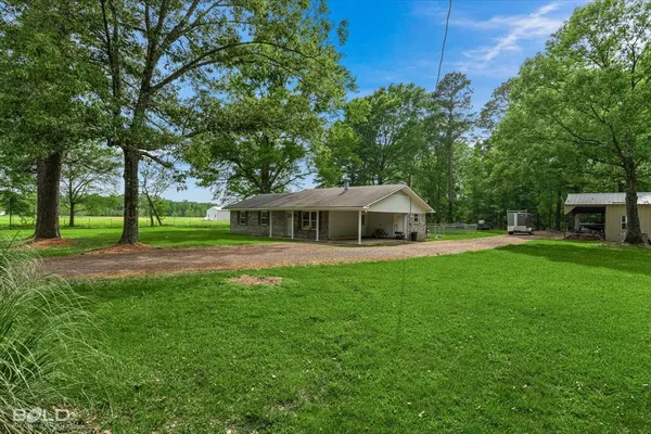 $224,900 | 186 Hughes Road, Coushatta, LA 71019