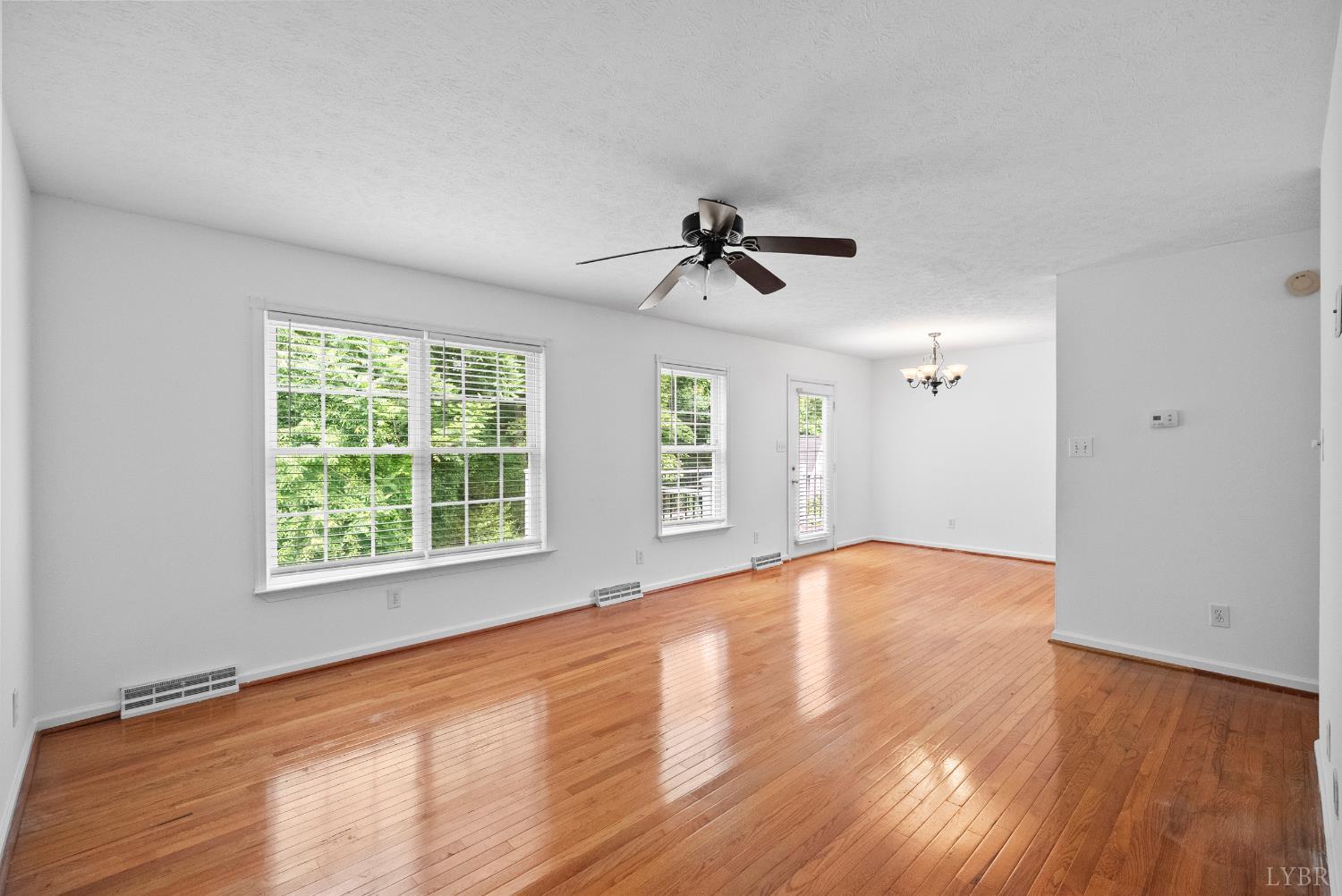 137 New Towne Road Lynchburg, VA 24502 - Photo 2 of 44