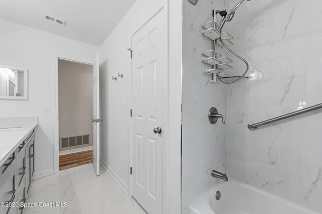 $515,000 | 2453 Charwood Court, Orange Park, FL 32065