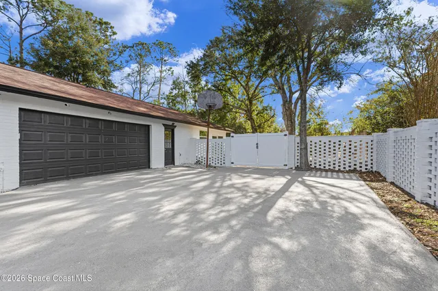 $515,000 | 2453 Charwood Court, Orange Park, FL 32065