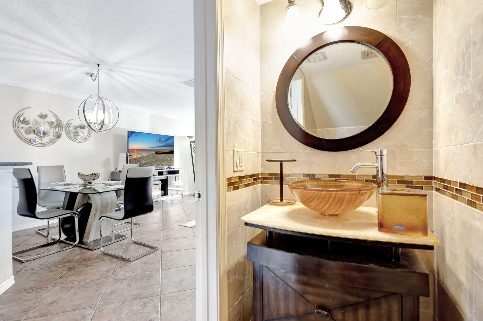 5904 Royal Way Fort Lauderdale, FL 33321 - Photo 18 of 36 18-web-or-mls-001L5687