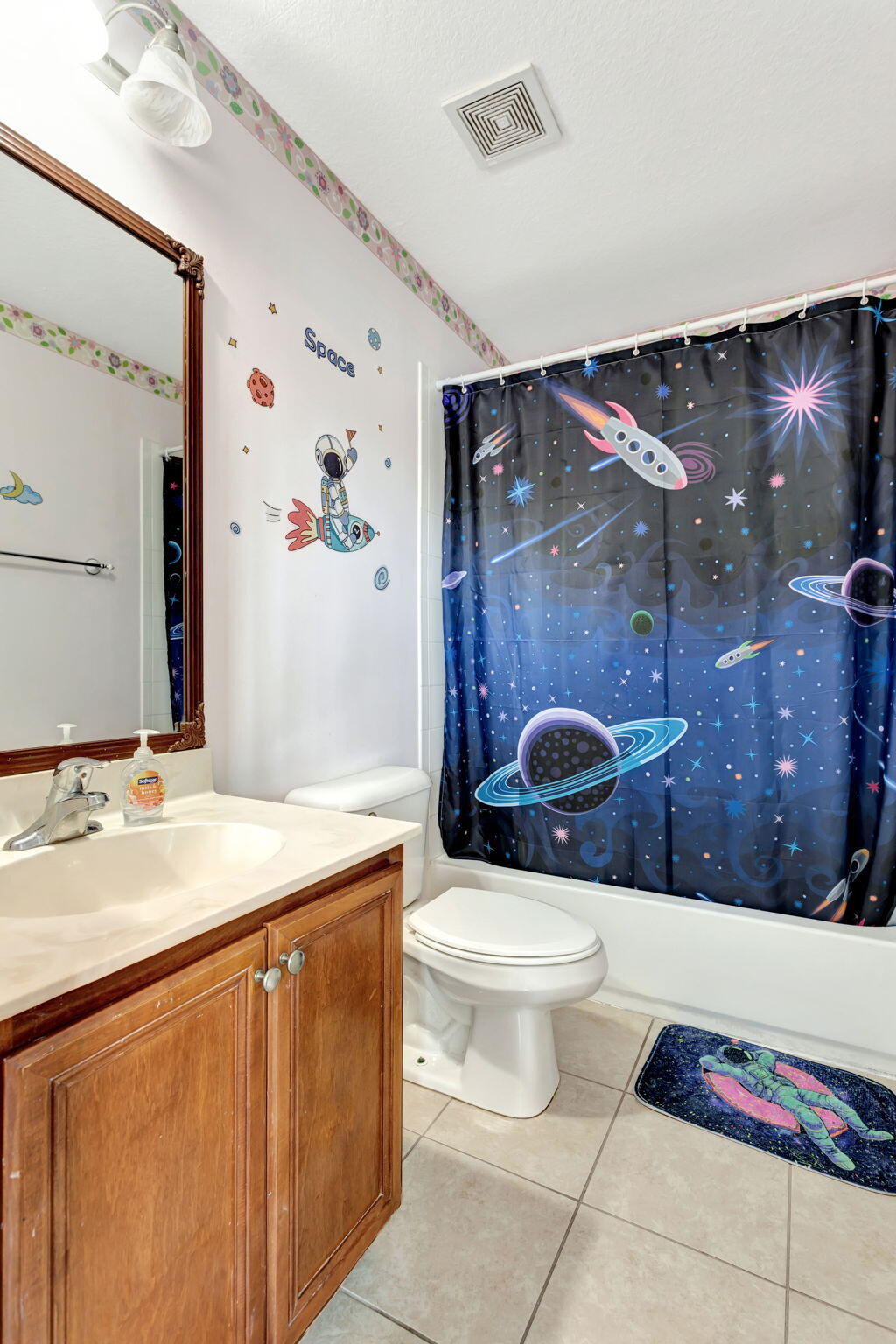 5904 Royal Way Fort Lauderdale, FL 33321 - Photo 29 of 36 29-web-or-mls-001L5742