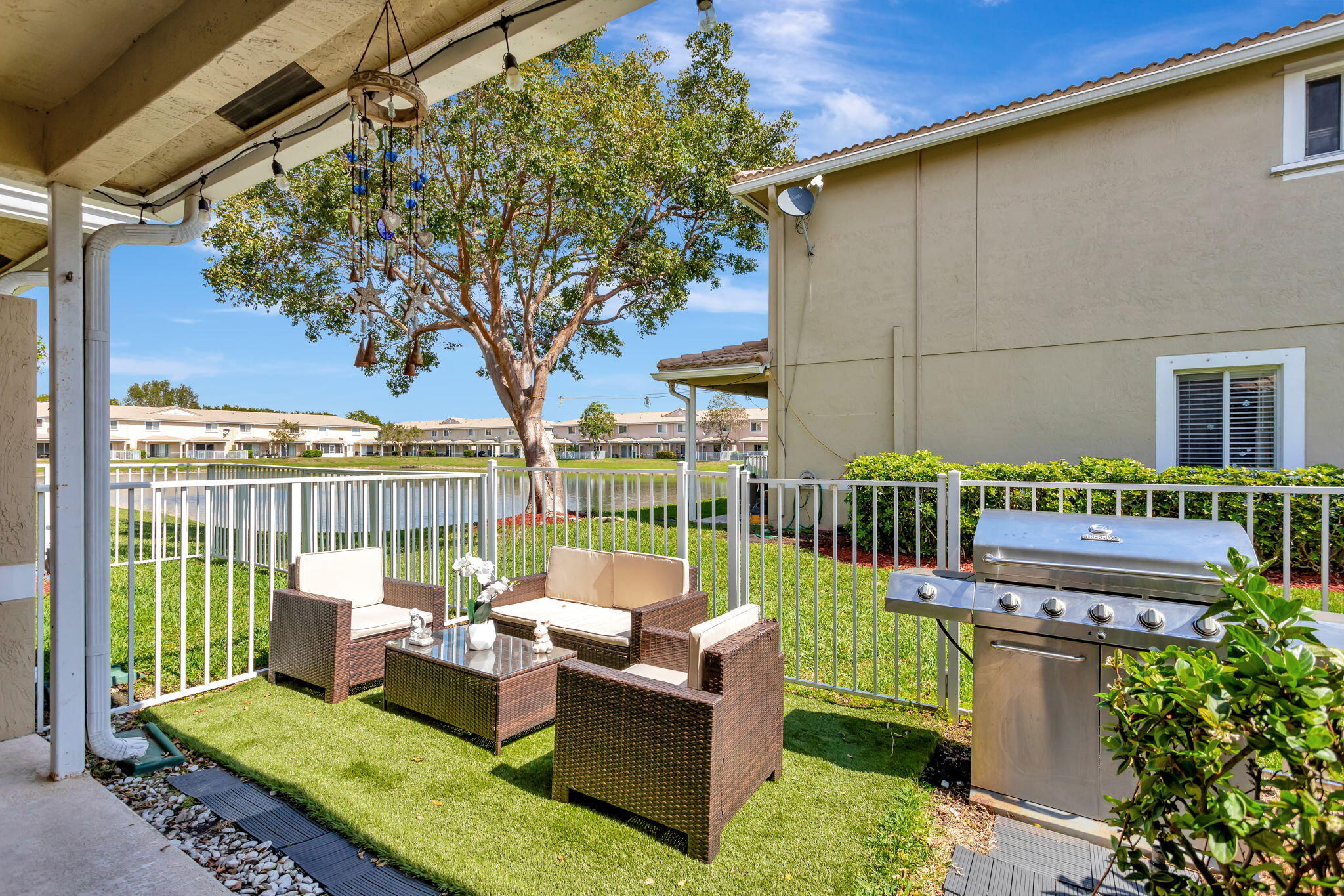 5904 Royal Way Fort Lauderdale, FL 33321 - Photo 33 of 36 33-web-or-mls-001L5603