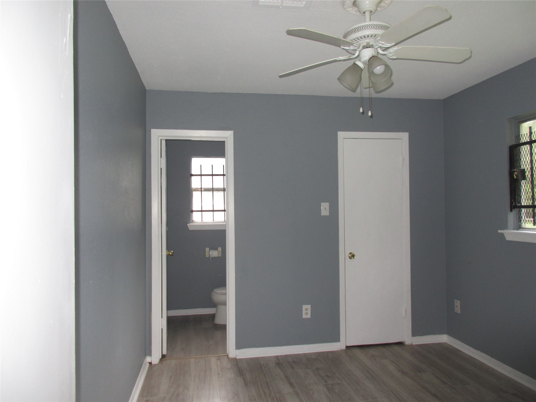 6315 Roughlock Street Houston, TX 77016 - Photo 3 of 12