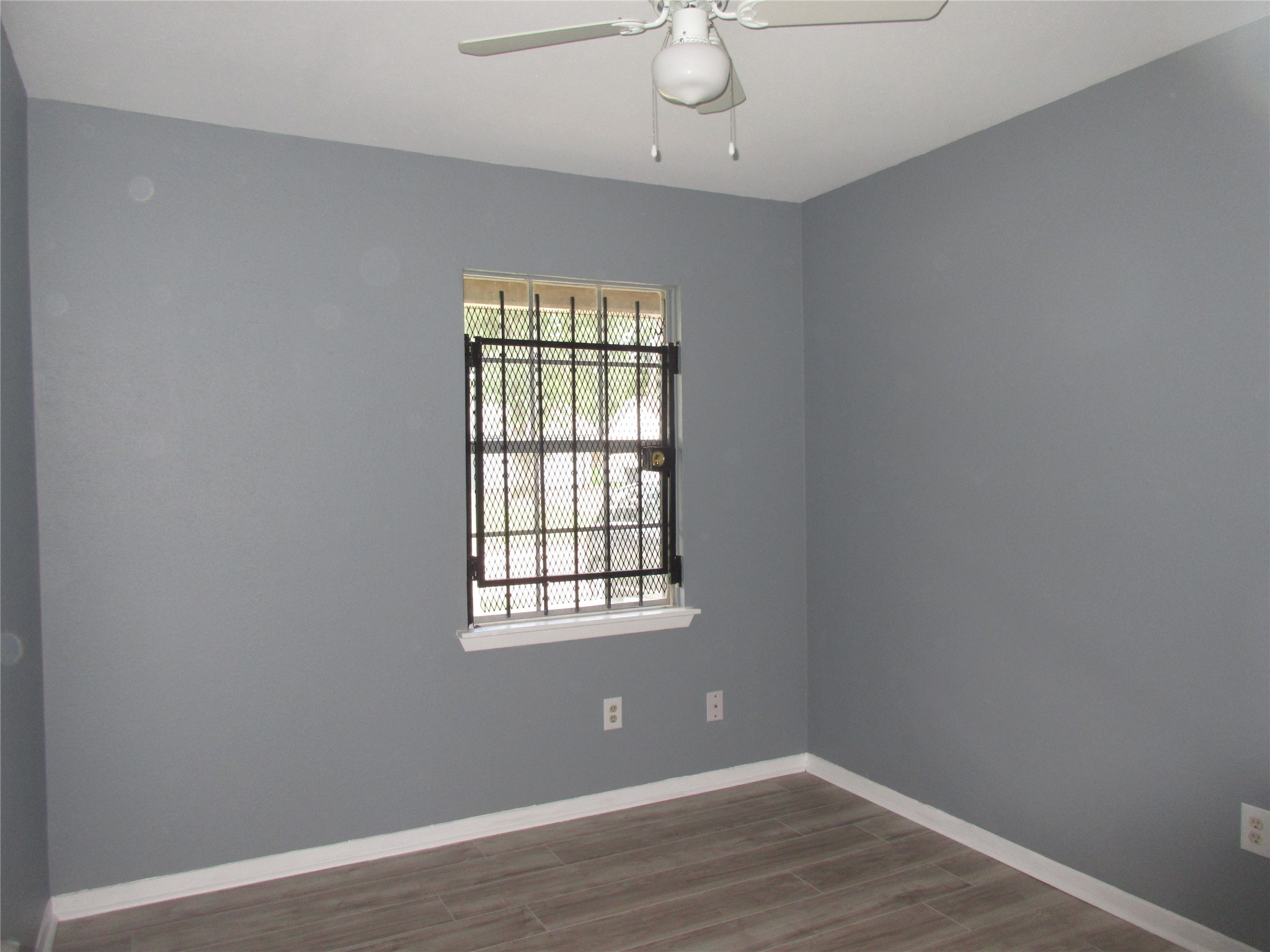 6315 Roughlock Street Houston, TX 77016 - Photo 8 of 12