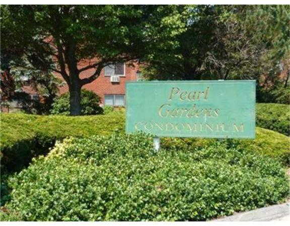 28 Faxon Street, Unit 4 Stoughton, MA 02072 - Photo 2 of 7