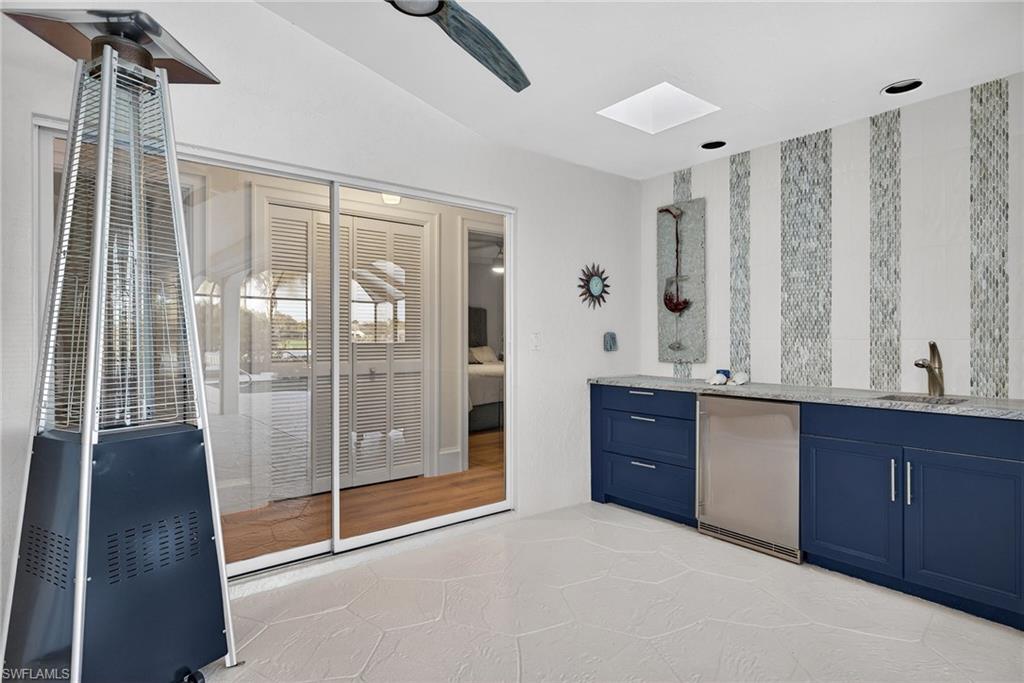 5825 Cloudstone Court Naples, FL 34119 - Photo 12 of 38