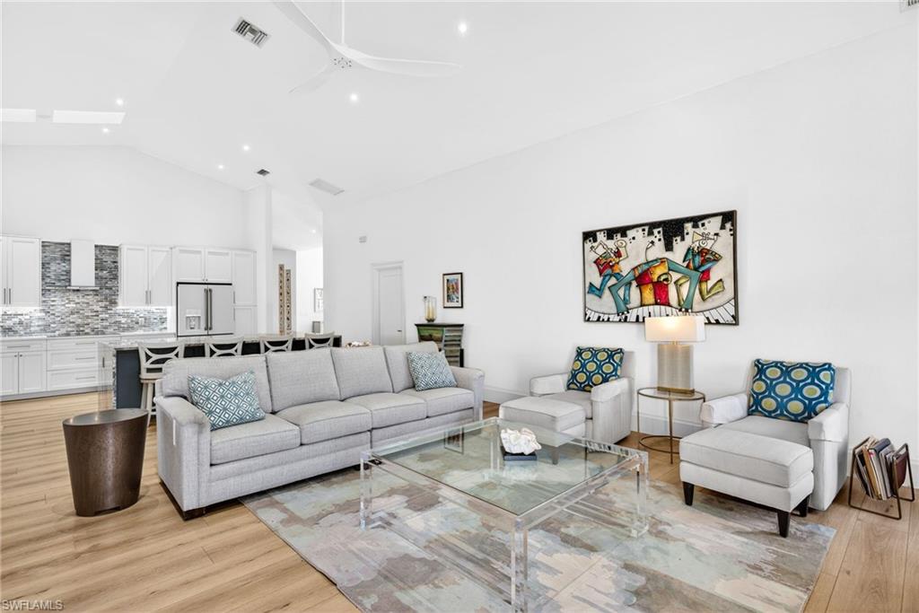 5825 Cloudstone Court Naples, FL 34119 - Photo 20 of 38