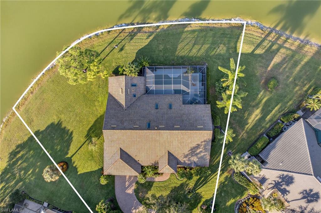 5825 Cloudstone Court Naples, FL 34119 - Photo 2 of 38