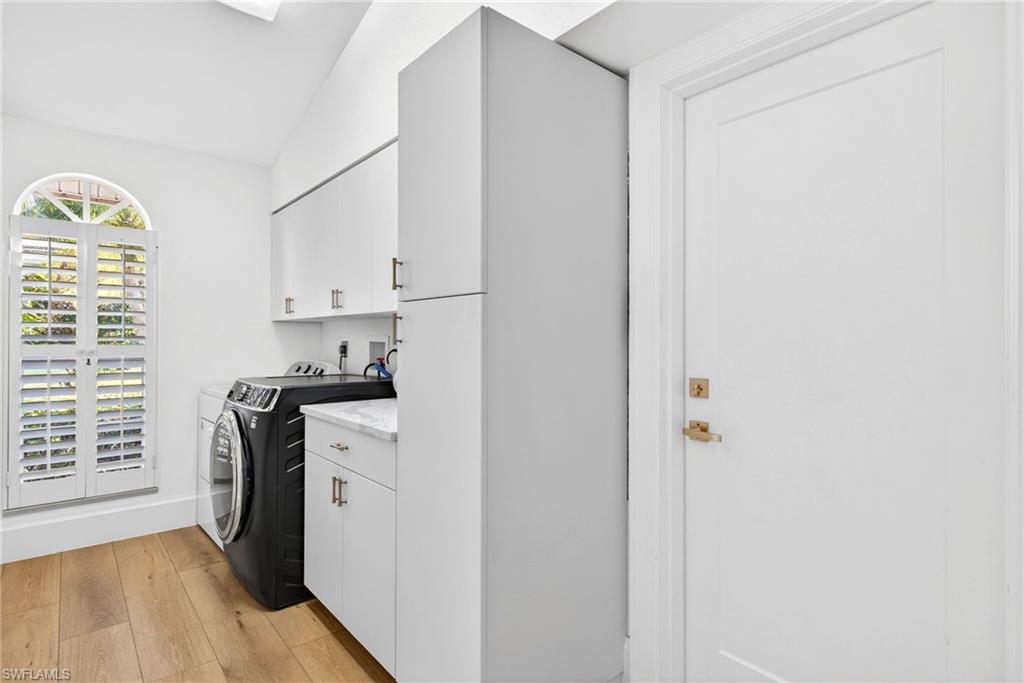 5825 Cloudstone Court Naples, FL 34119 - Photo 31 of 38