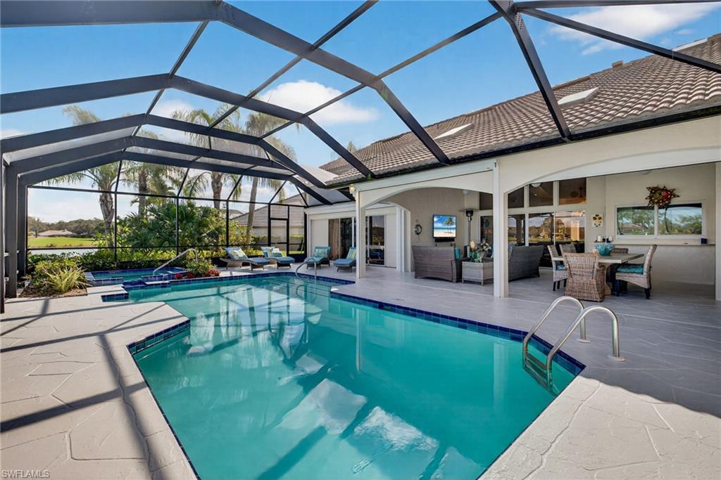 5825 Cloudstone Court Naples, FL 34119 - Photo 8 of 38