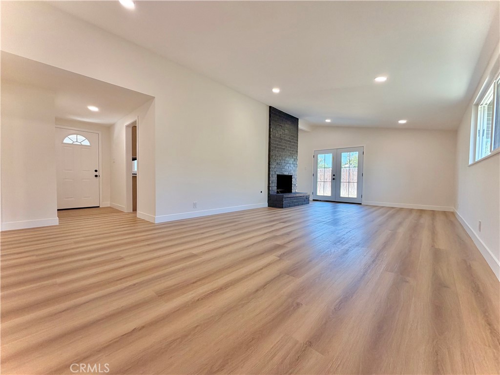 6819 Phoenix Avenue Riverside, CA 92504 - Photo 4 of 27 Gallery Image 4