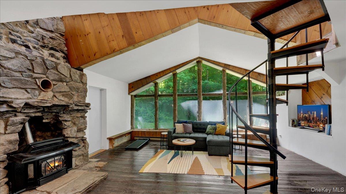 86 Dean Road Carmel, NY 10512 - Photo 5 of 33
