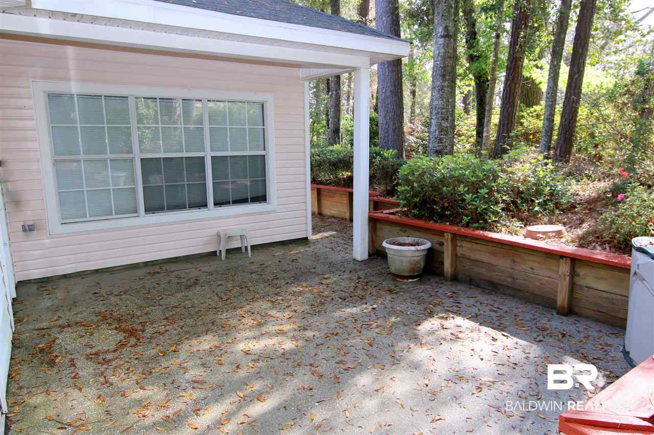 220 Tracy Circle Daphne, AL 36526 - Photo 17 of 20 Back Patio
