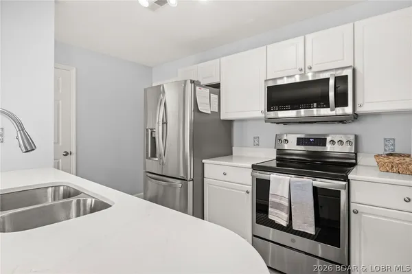 $340,000 | W1309 Harbour Towne Drive, Unit W1309, Lake Ozark, MO 65049