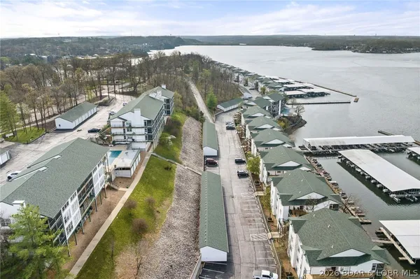$340,000 | W1309 Harbour Towne Drive, Unit W1309, Lake Ozark, MO 65049
