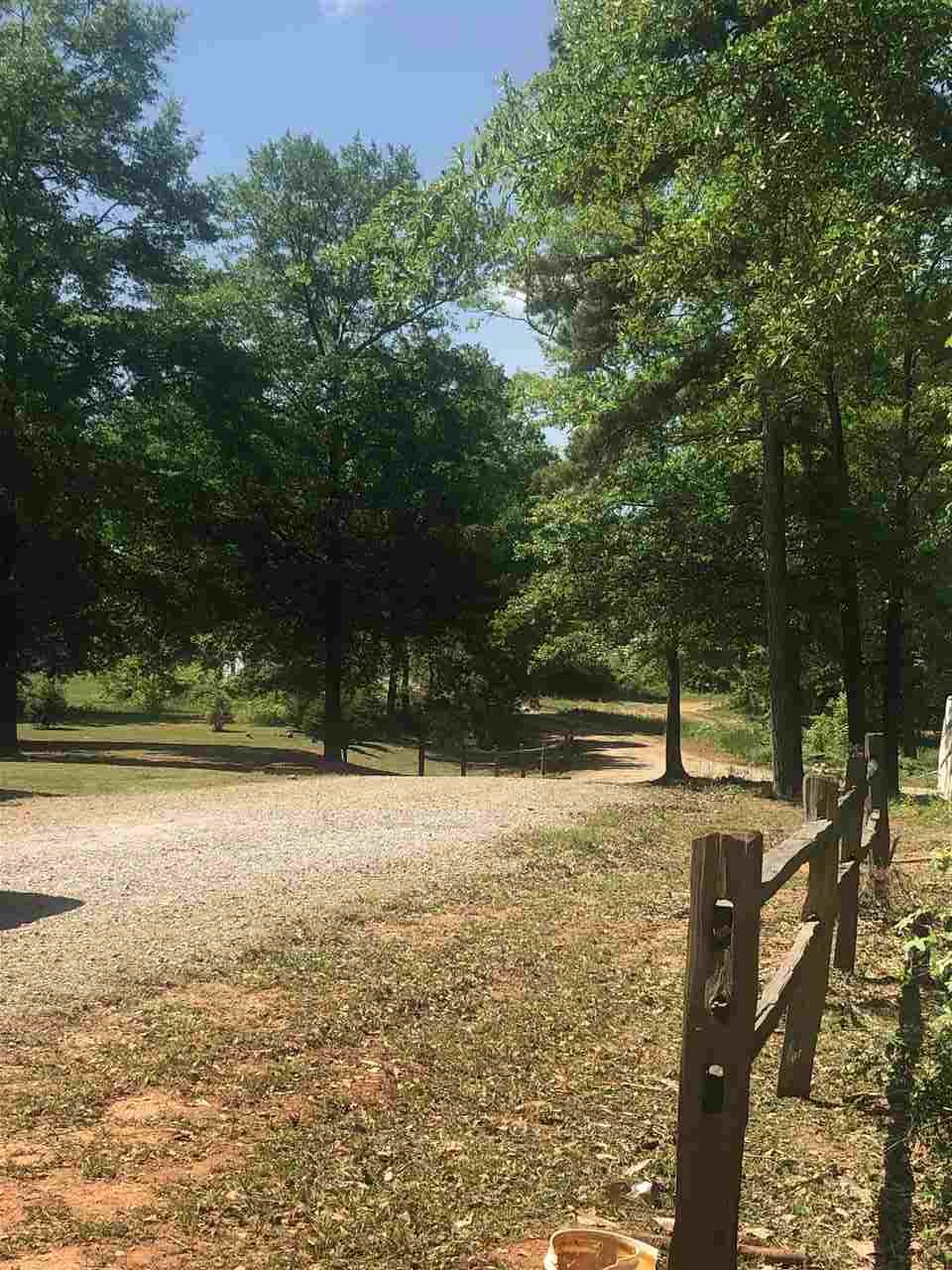 826 State Rd S-42-1564 Chesnee, SC 29323 - Photo 33 of 34 Gallery Image 33