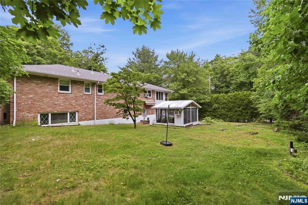 63 Valley Road Butler, NJ 07405 - Photo 31 of 33