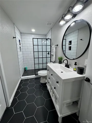 $5,500 | 25447 East Arbor Drive, Aurora, CO 80016