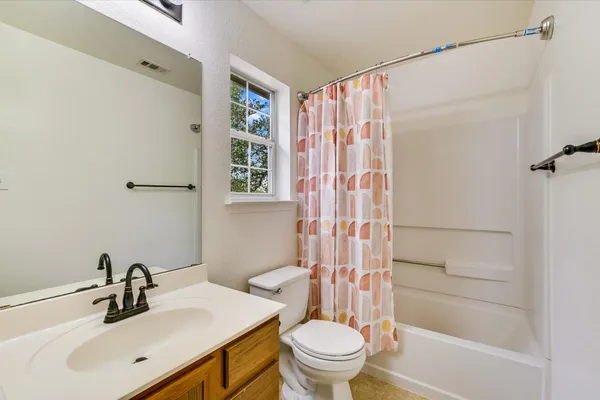 $1,990 | 2118 Nogales Trail, Austin, TX 78744