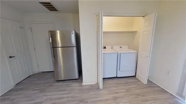 $1,990 | 2118 Nogales Trail, Austin, TX 78744