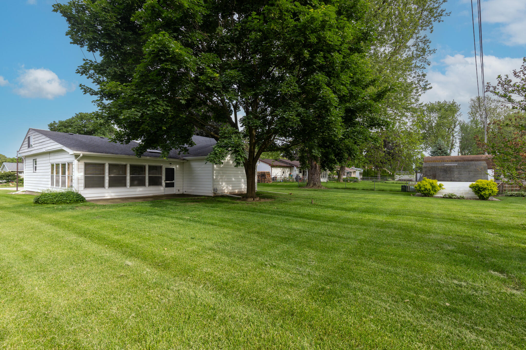 7535 Yorktown Road Lansing, MI 48917 - Photo 38 of 50 Exterior