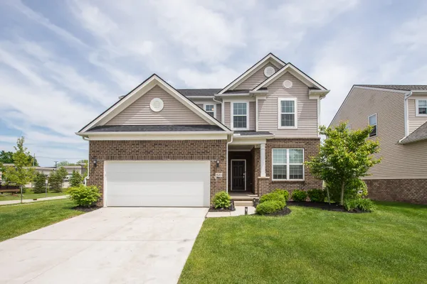 $560,000 | 620 Holmdale Way, Ann Arbor, MI 48108