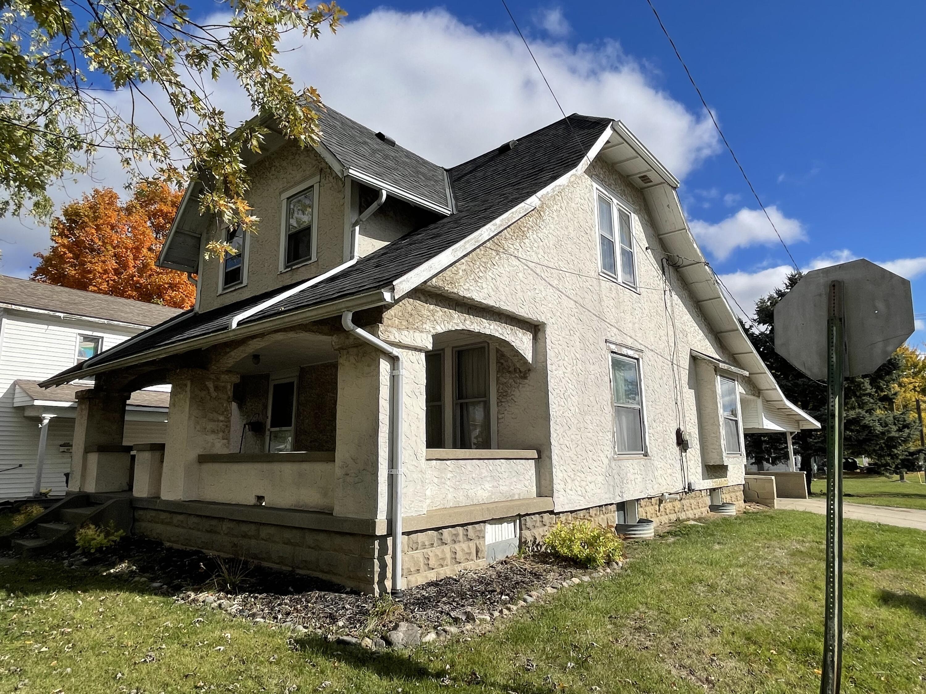 402 North State Line Road Union City, OH 45390 - Photo 3 of 29
