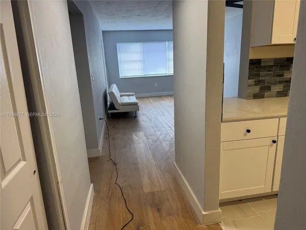 $2,000 | 6720 Arbor Drive, Unit 207, Miramar, FL 33023