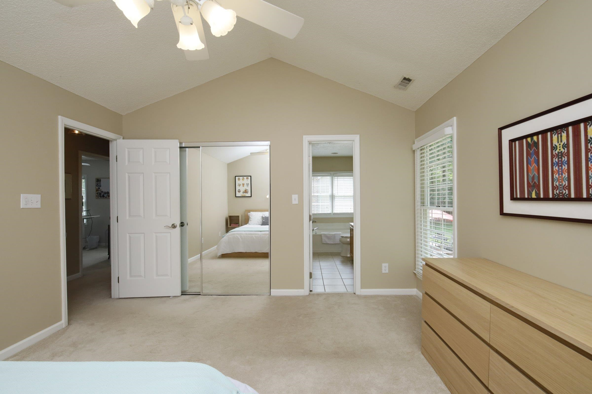 11941 North Exeter Way Raleigh, NC 27613 - Photo 19 of 32 Primary Bedroom
