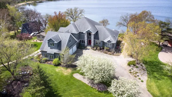 $1,500,000 | 19699 623rd Avenue, Litchfield, MN 55355