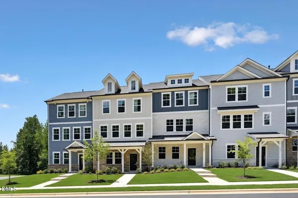 $349,999 | 622 Macmillan Way, Knightdale, NC 27545