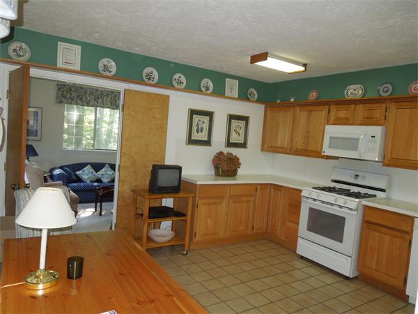 85 East Bluff Road, Unit 85 Ashland, MA 01721 - Photo 8 of 21 Gallery Image 8