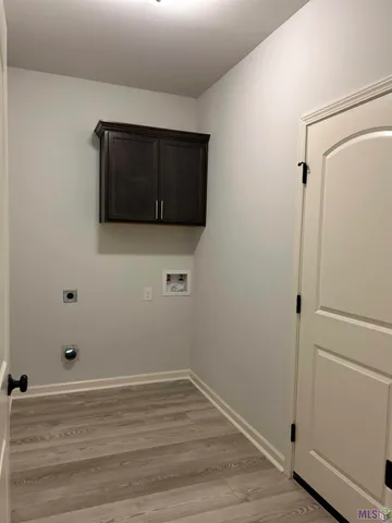 $1,950 | Undisclosed Address, Denham Springs, LA 70726