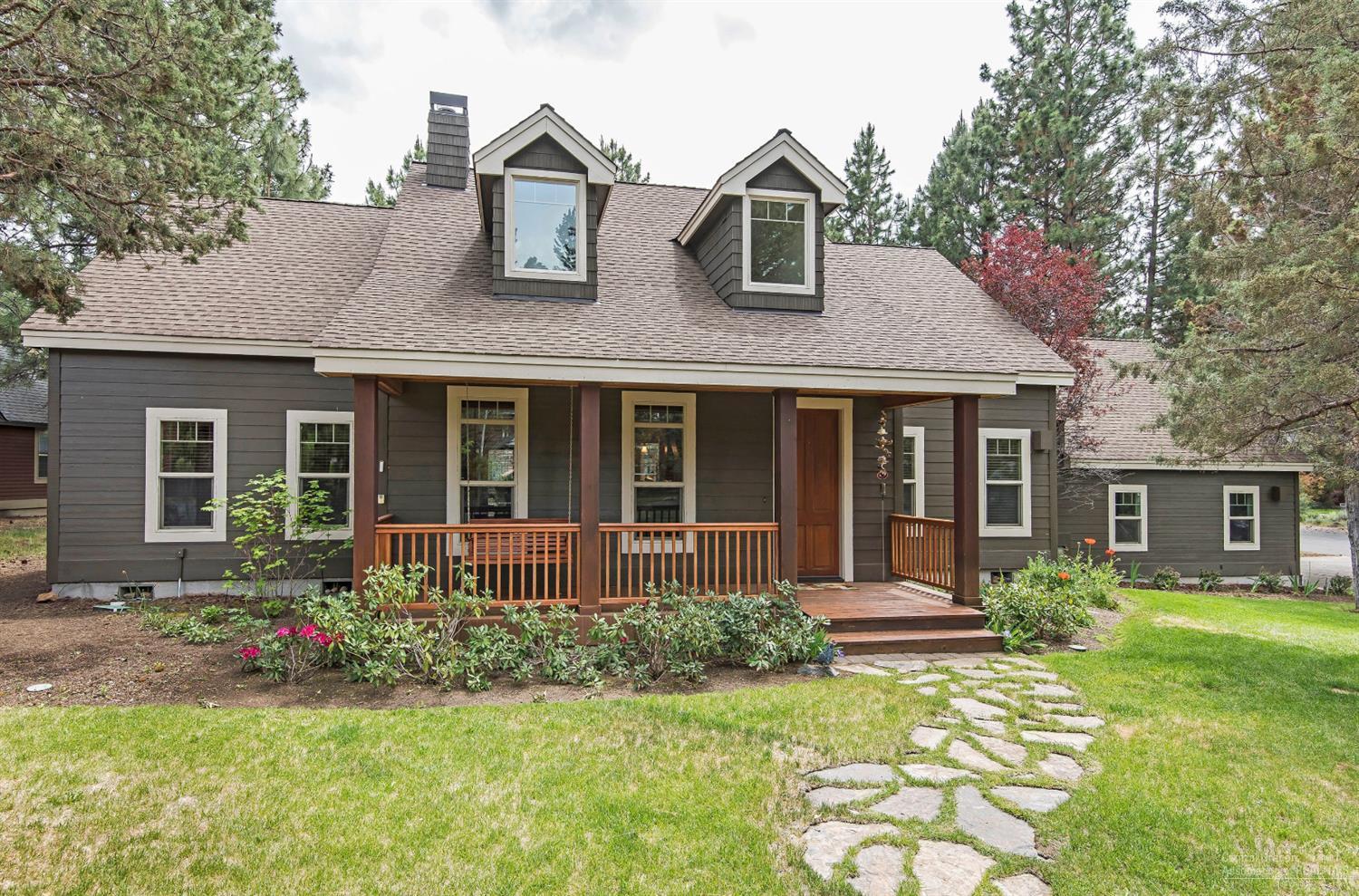725 East Coyote Springs Road Sisters, OR 97759 - Photo 1 of 23 Gallery Image 1