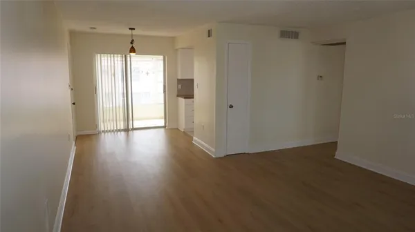 $1,450 | 7011 Place De La Paix, Unit 2B, South Pasadena, FL 33707