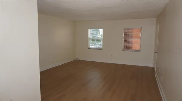 $1,450 | 7011 Place De La Paix, Unit 2B, South Pasadena, FL 33707